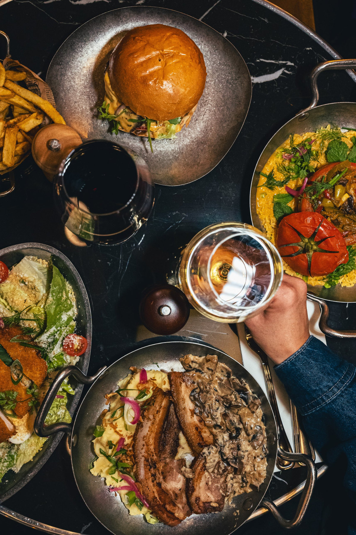 Café Hortense - burger et plats à partager, restaurant Paris 8